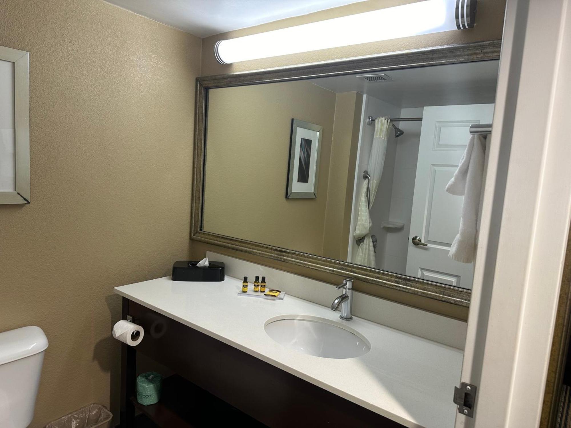 Wingate By Wyndham Harrisburg Near Hershey Exterior foto