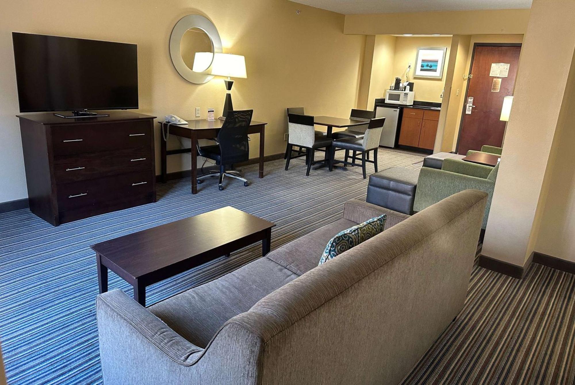 Wingate By Wyndham Harrisburg Near Hershey Exterior foto